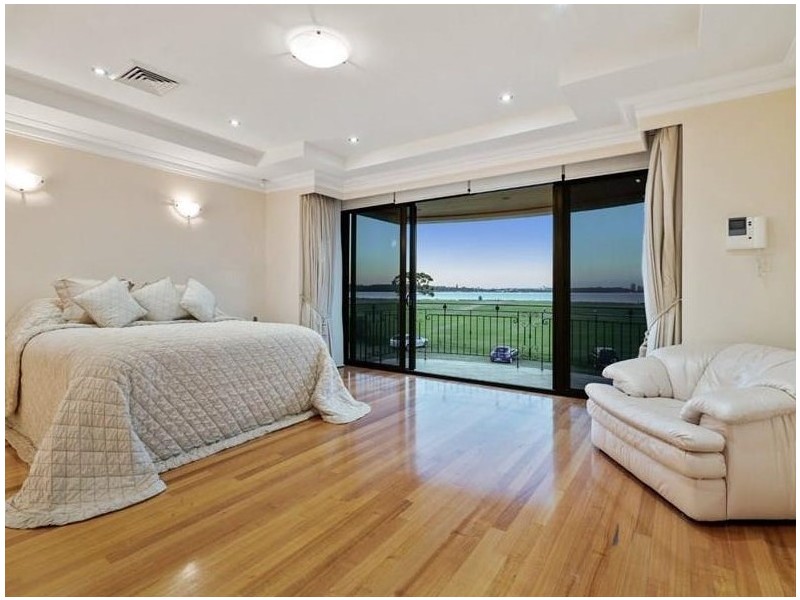132B Burke Drive, Attadale WA 6156