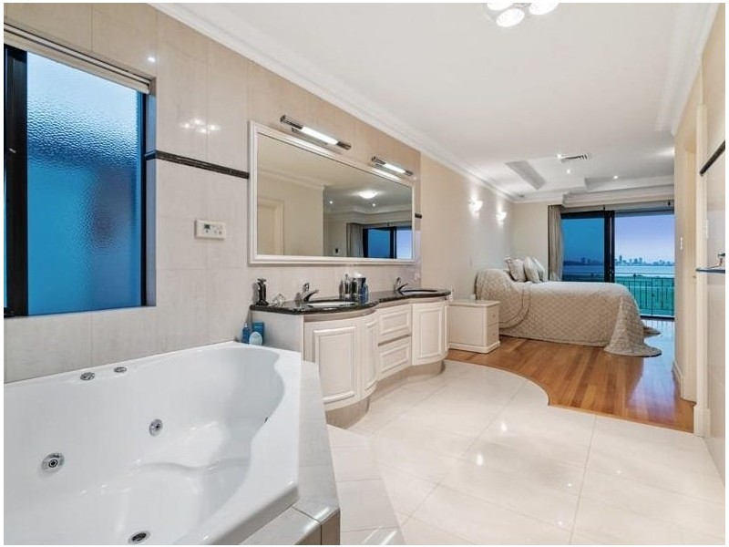 132B Burke Drive, Attadale WA 6156