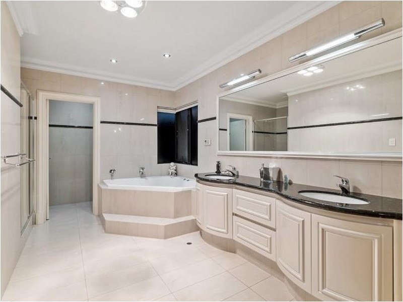 132B Burke Drive, Attadale WA 6156