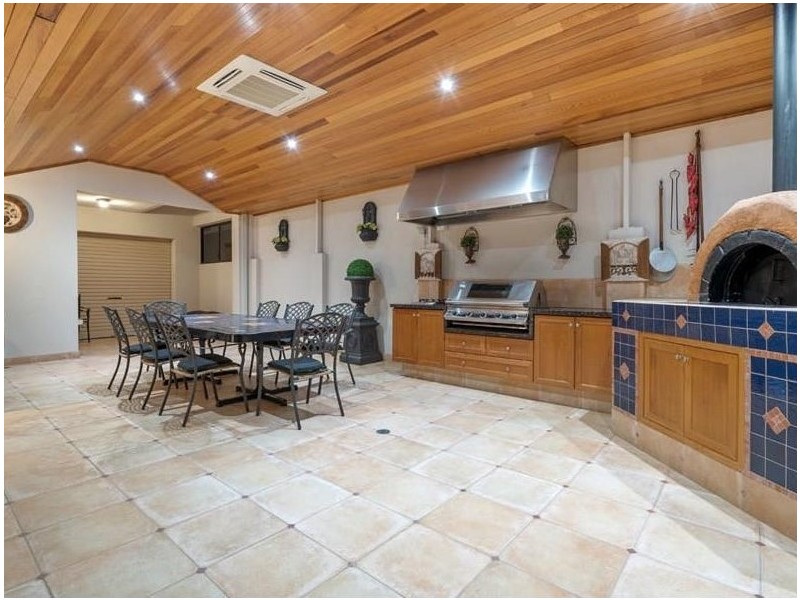 132B Burke Drive, Attadale WA 6156