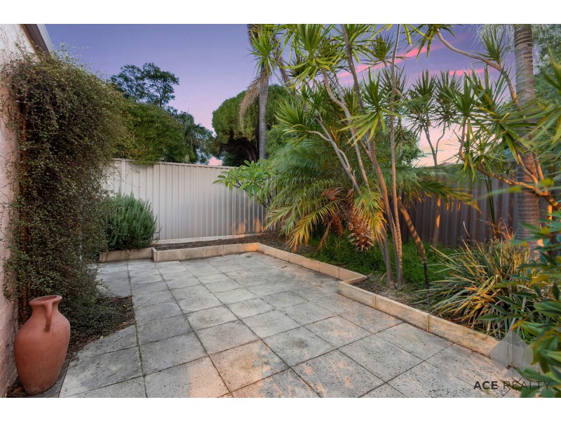 21A Glenelg Street, Applecross WA 6153