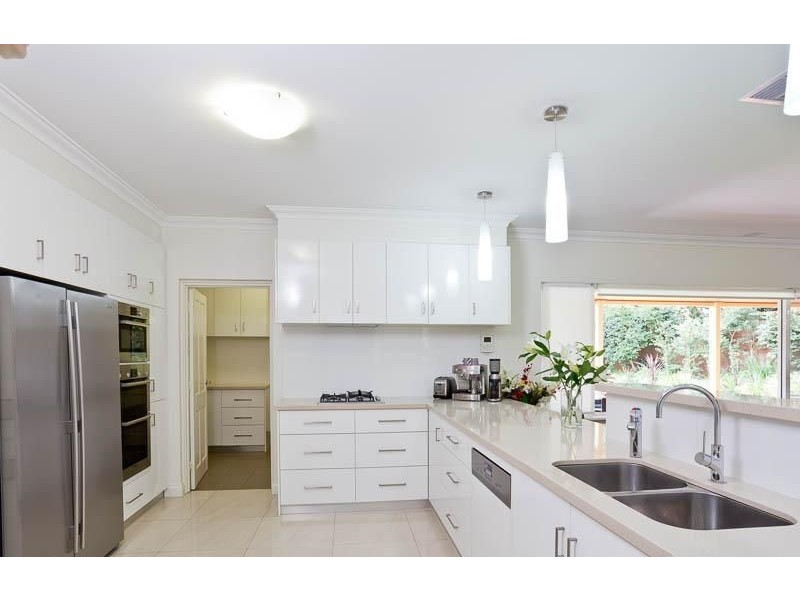 74 Tweeddale Road, Applecross WA 6153