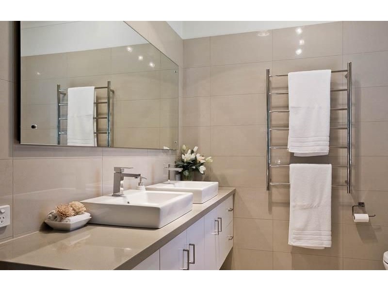 74 Tweeddale Road, Applecross WA 6153