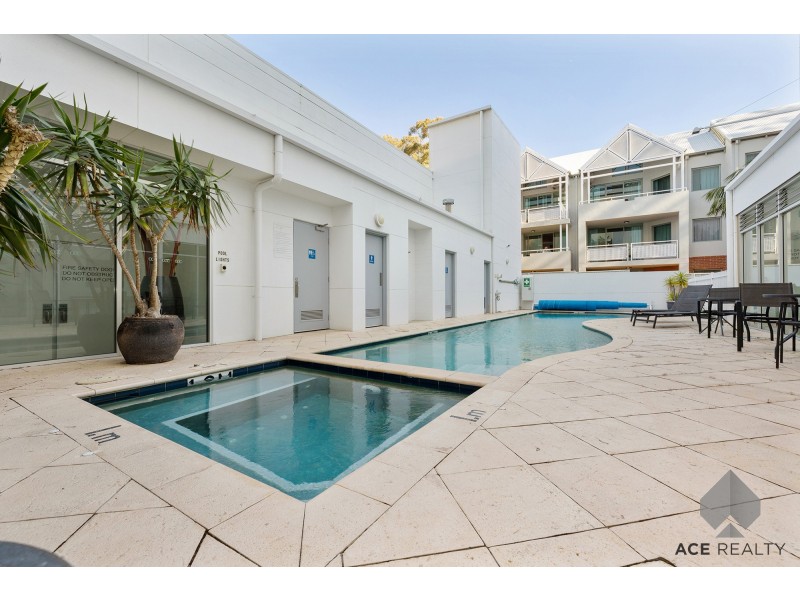 18/1 Preston Street, Como WA 6152