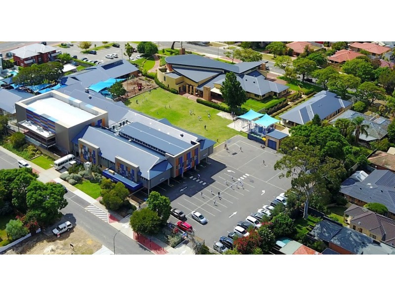 7/102 Ardross Street, Applecross WA 6153