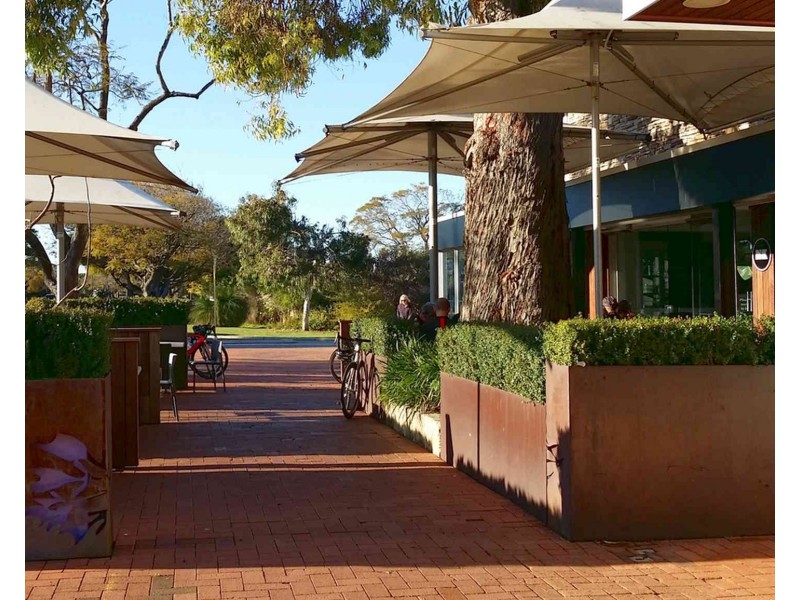 W404/70 Canning Beach Road, Applecross WA 6153