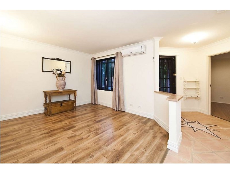 101A Tweeddale Road, Applecross WA 6153