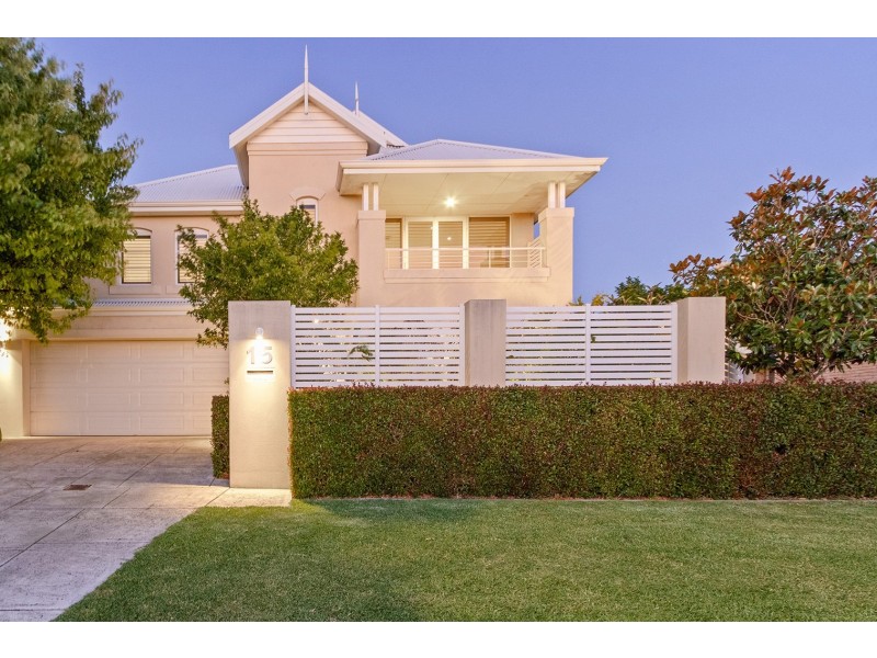 15 Raymond Street, Mount Pleasant WA 6153