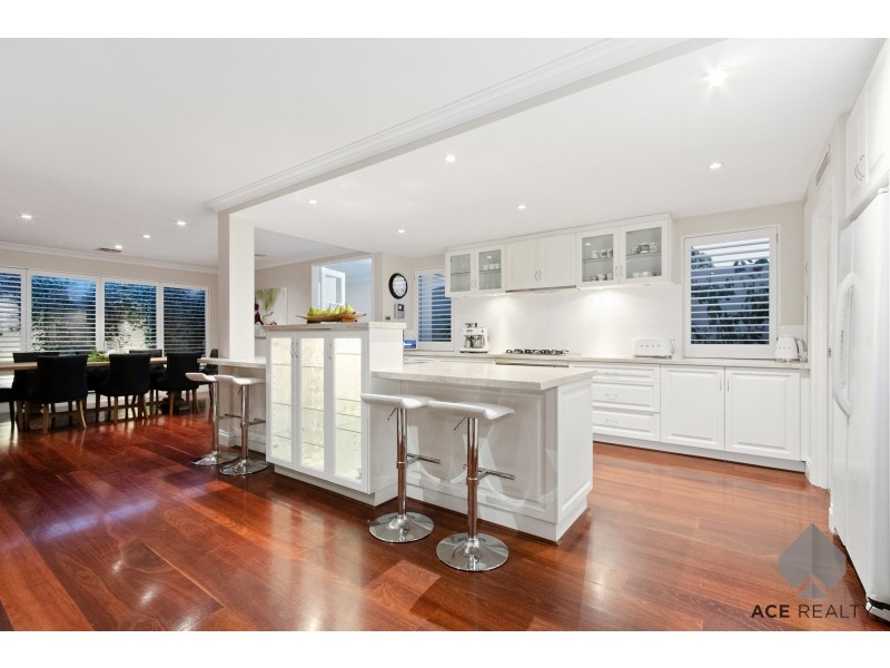 15 Raymond Street, Mount Pleasant WA 6153