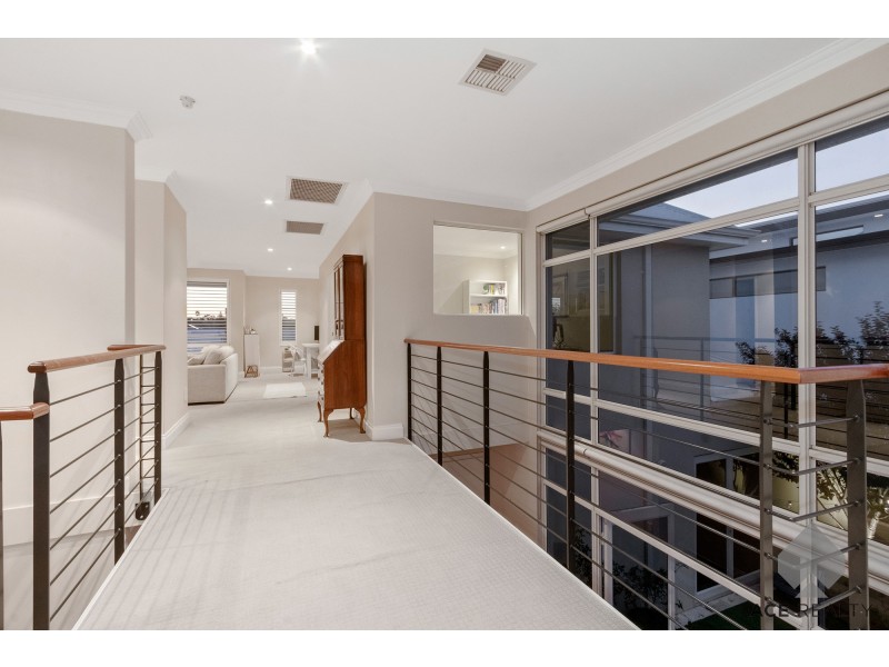 15 Raymond Street, Mount Pleasant WA 6153