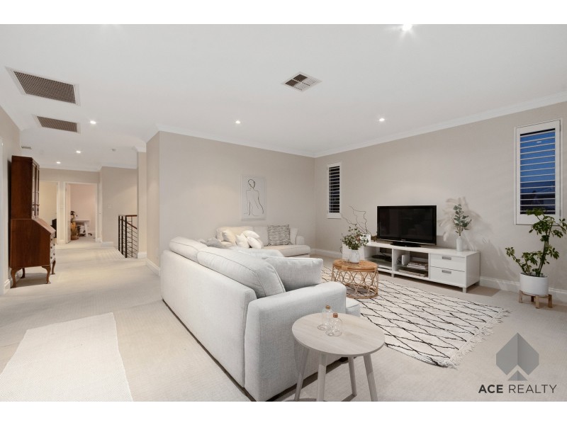 15 Raymond Street, Mount Pleasant WA 6153