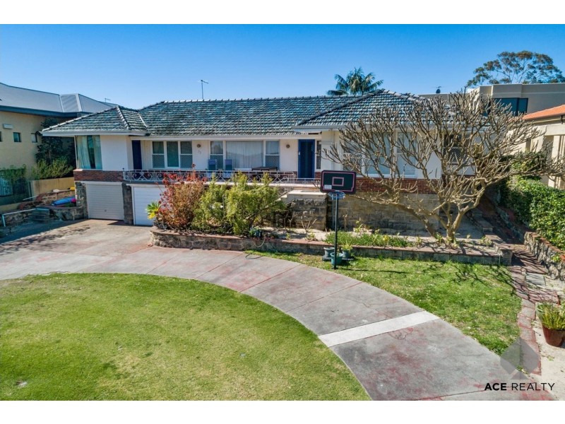 73 Melville Beach Road, Applecross WA 6153