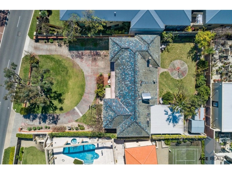 73 Melville Beach Road, Applecross WA 6153