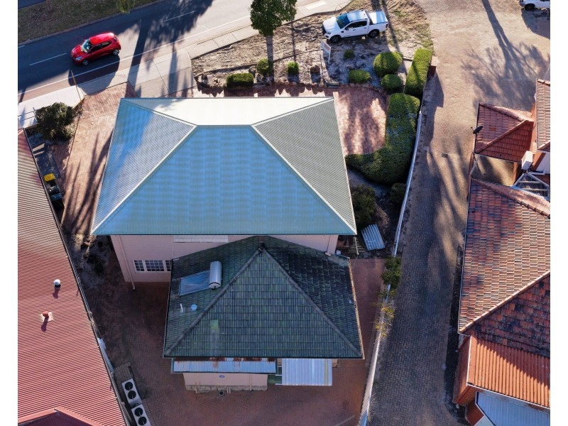21 Riseley Street, Ardross WA 6153