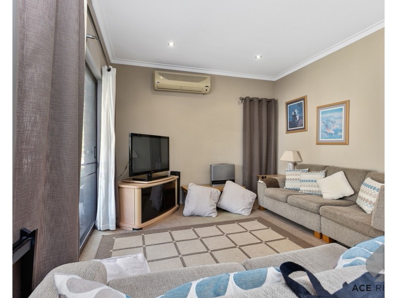 10/40 Congdon Way, Booragoon WA 6154