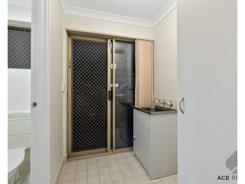 13 Kinross Road, Applecross WA 6153