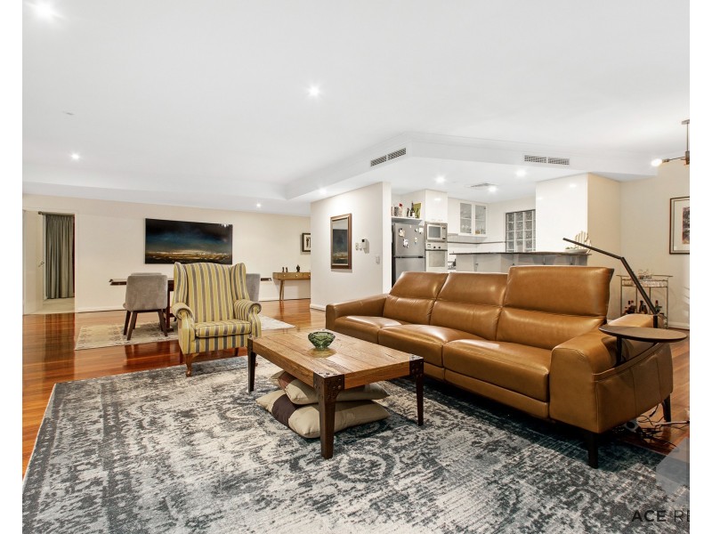 1/63 Mill Point Road, South Perth WA 6151