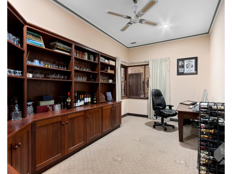 73 Tweeddale Road, Applecross WA 6153