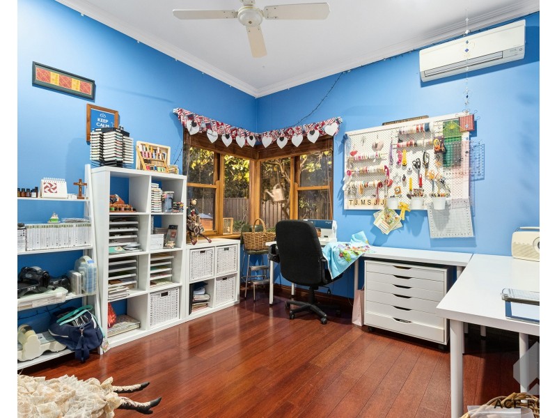 73 Tweeddale Road, Applecross WA 6153