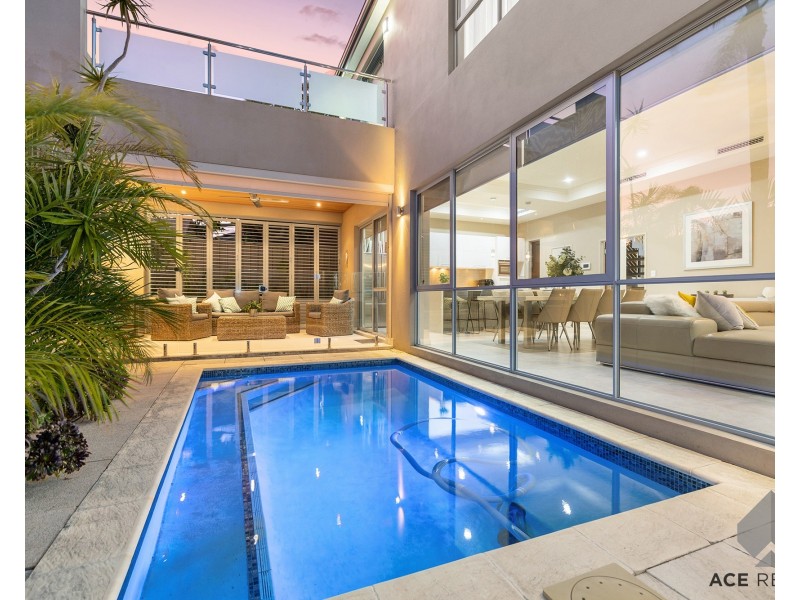 19A Cale Street, Como WA 6152