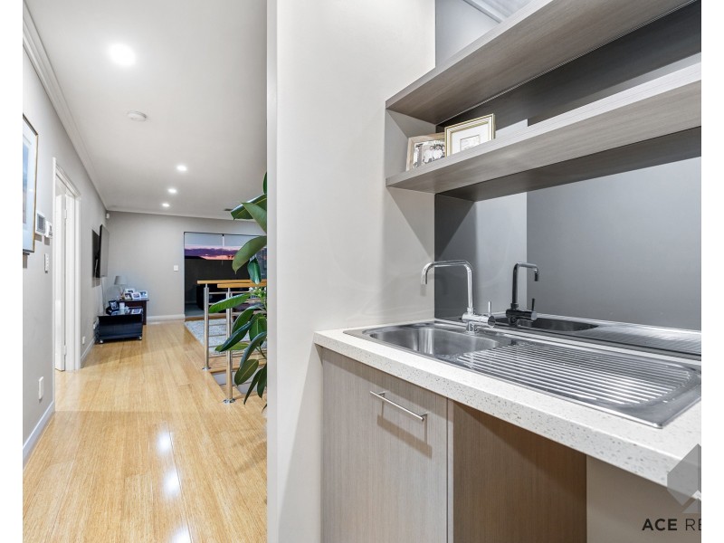 19A Cale Street, Como WA 6152