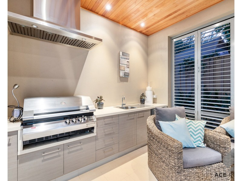 19A Cale Street, Como WA 6152