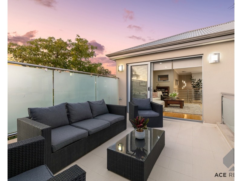 19A Cale Street, Como WA 6152