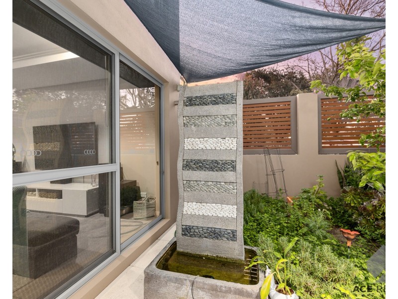 19A Cale Street, Como WA 6152