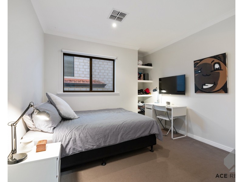 8 Hough Road, Attadale WA 6156