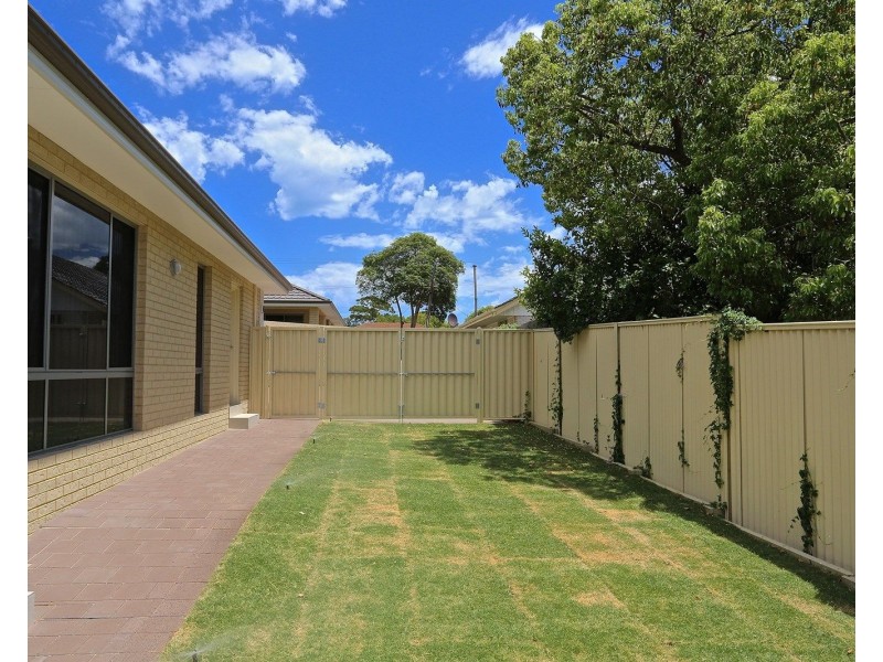 54B Joiner Street, Melville WA 6156