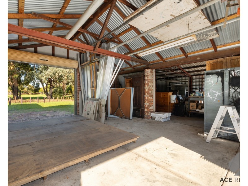 13 Hislop Road, Attadale WA 6156