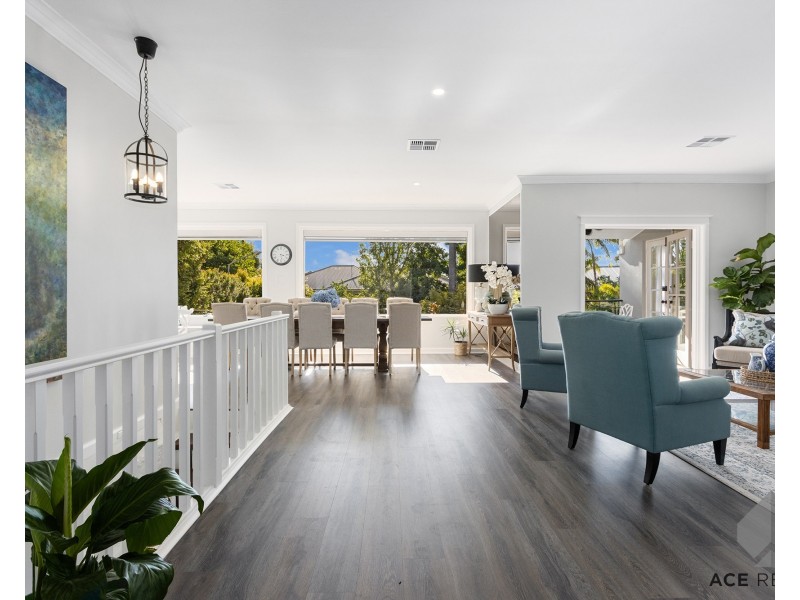 27 McCallum Crescent, Ardross WA 6153