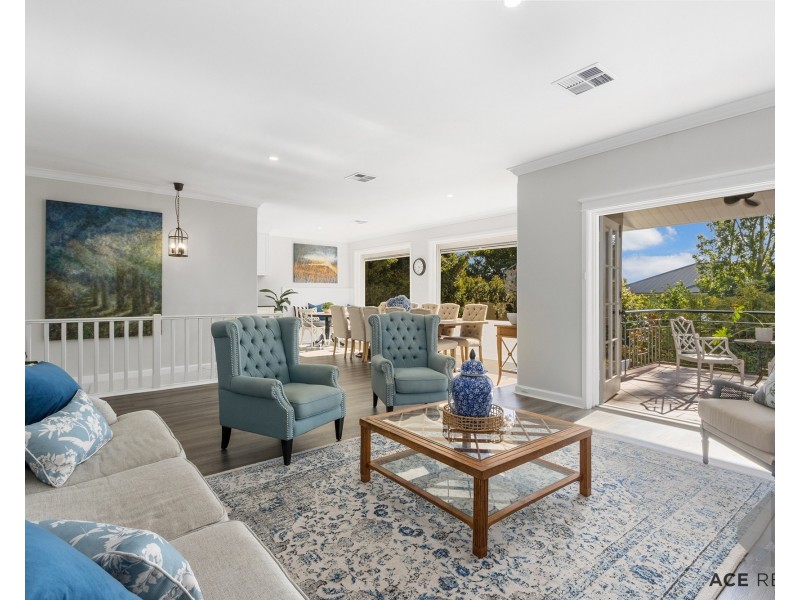 27 McCallum Crescent, Ardross WA 6153