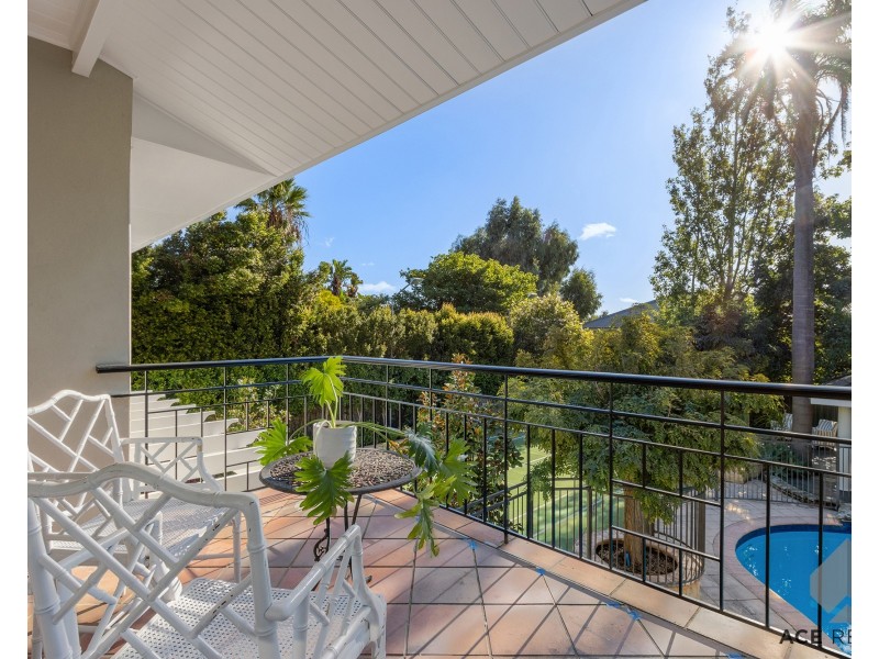 27 McCallum Crescent, Ardross WA 6153