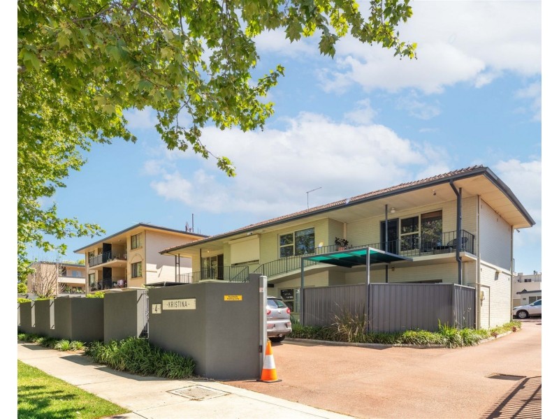3/4 Kintail Road, Applecross WA 6153
