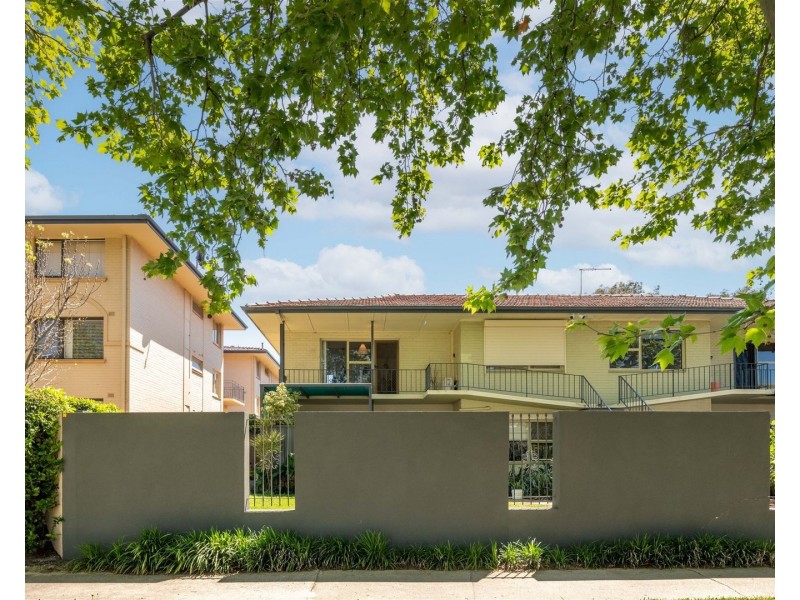 3/4 Kintail Road, Applecross WA 6153