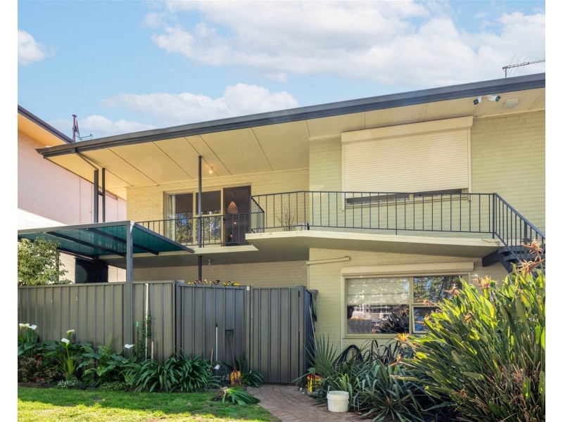 3/4 Kintail Road, Applecross WA 6153
