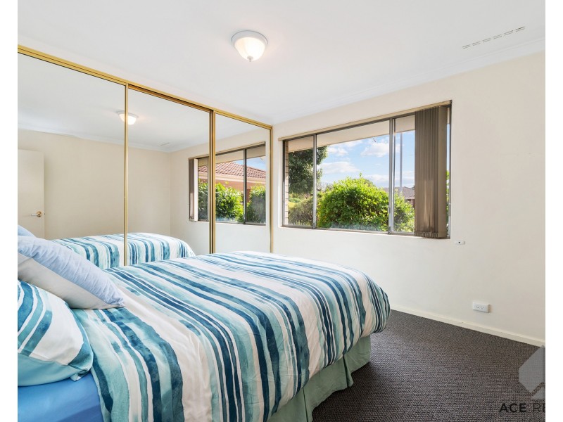 205 Corinthian Road East, Riverton WA 6148