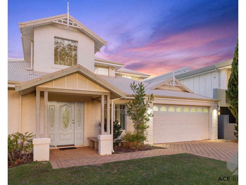 2 Armstrong Road, Applecross WA 6153