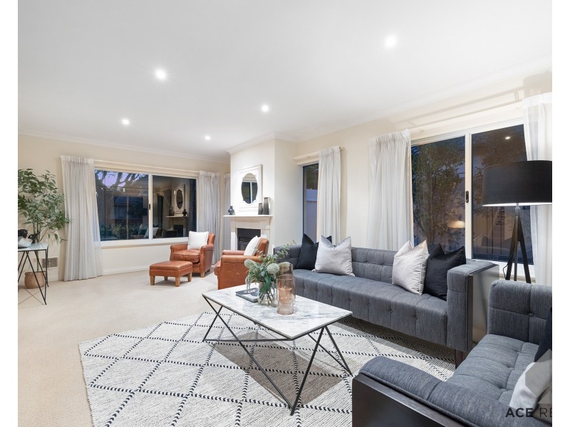 2 Armstrong Road, Applecross WA 6153
