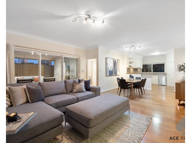 2 Armstrong Road, Applecross WA 6153