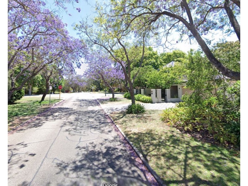 2 Armstrong Road, Applecross WA 6153