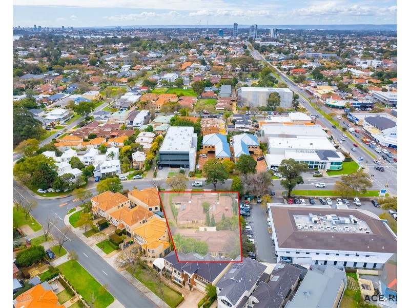 1-3/3 Riseley Street, Applecross WA 6153