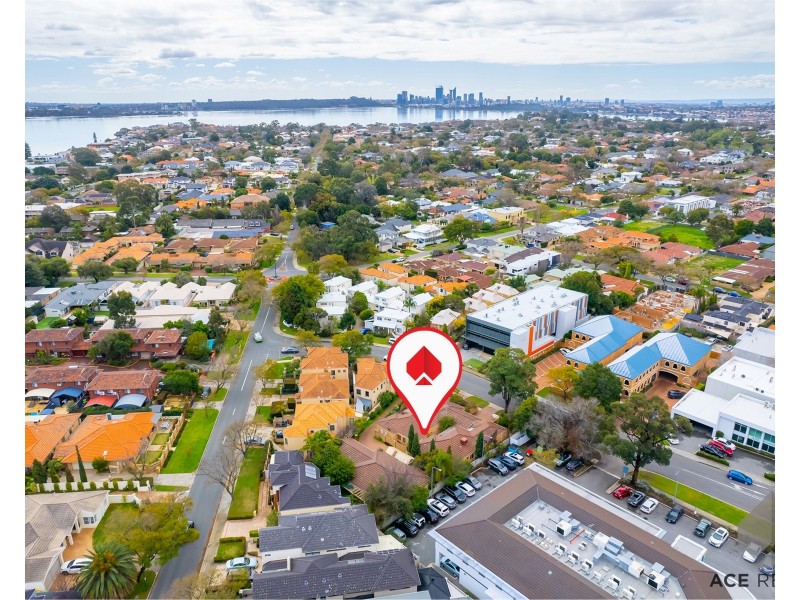 1-3/3 Riseley Street, Applecross WA 6153