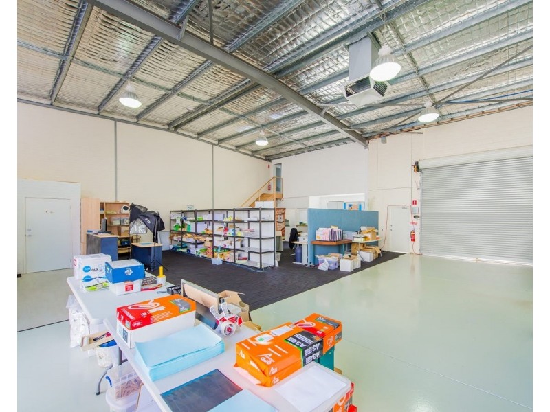 2/31 Shields Crescent, Booragoon WA 6154