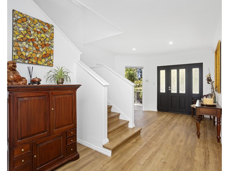 31 Moreing Road, Attadale WA 6156