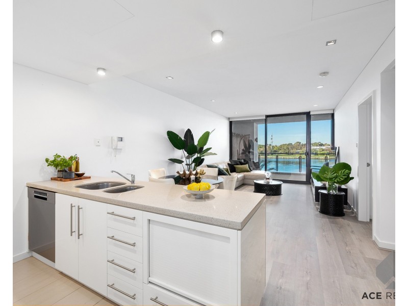 E302/70 Canning Beach Road, Applecross WA 6153