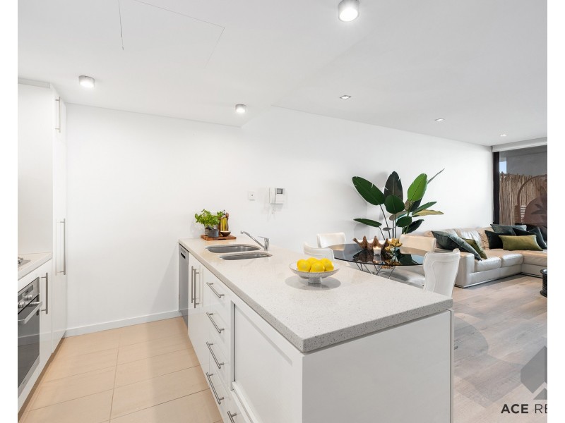 E302/70 Canning Beach Road, Applecross WA 6153