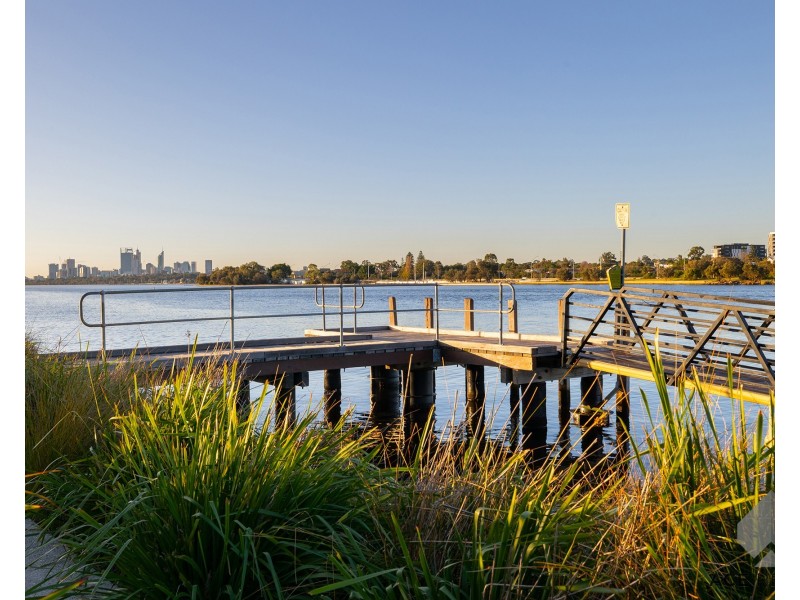 E302/70 Canning Beach Road, Applecross WA 6153