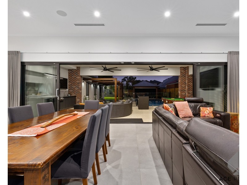 16 Gairloch Street, Applecross WA 6153